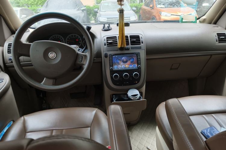 Used Buick GL8 2011 2.4L CT Comfort Edition