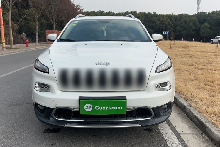 Used Jeep Cherokee 2017 2.0L Superior Edition