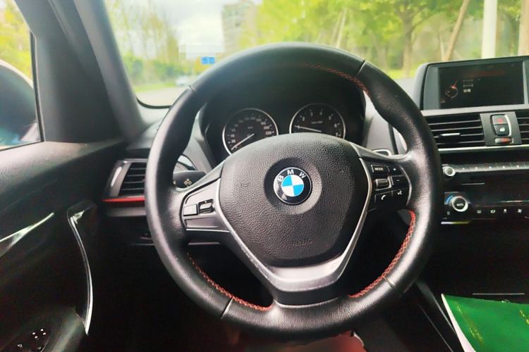 Used BMW 1 Series 2016 120i Sport Design Package
