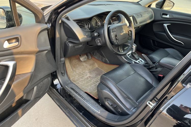 Used Citroen C5 2014 1.6T Automatic Luxury Model