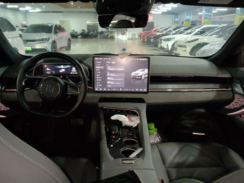 Used Zeekr 001 2023 WE Edition 86 kWh — 9