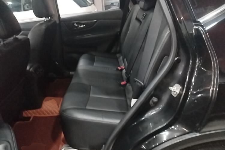 Used Nissan X-Trail 2017 2.0L CVT Comfort Edition 2WD Left Rear Seat