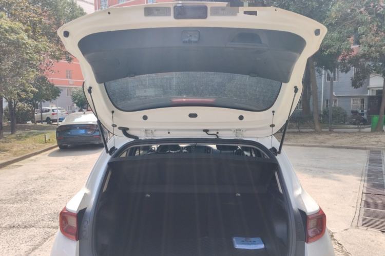 Used Kia kx1 Stonic 2021 1.4L CVT Fun & Sunroof Model