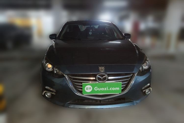 Used Mazda 3 Axela 2014 Sedan 1.5L Automatic Luxury Model
