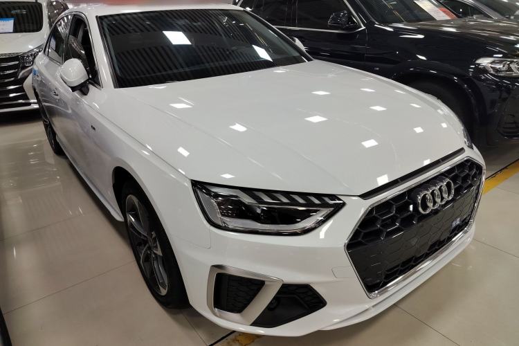 Used Audi A4L 2024 40 TFSI Fashion Dynamic Model
