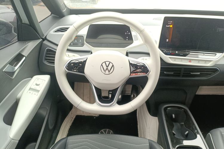Used Volkswagen ID.3 2023 Pure Smart Edition