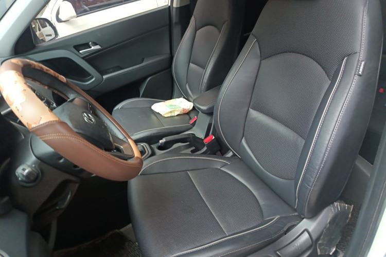 Used Hyundai ix25 2015 1.6L Automatic Two-Wheel Drive Smart GLS Trim
