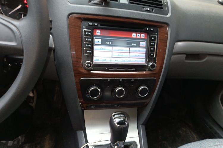 Used Skoda Octavia 2014 1.6L Automatic Yijie Edition
