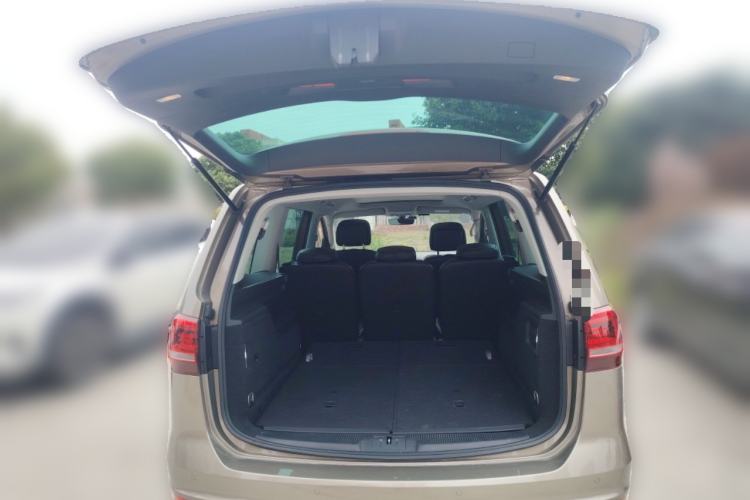 Used Volkswagen Sharan 2016 280TSI Enjoyment Model 7-Seater Trunk