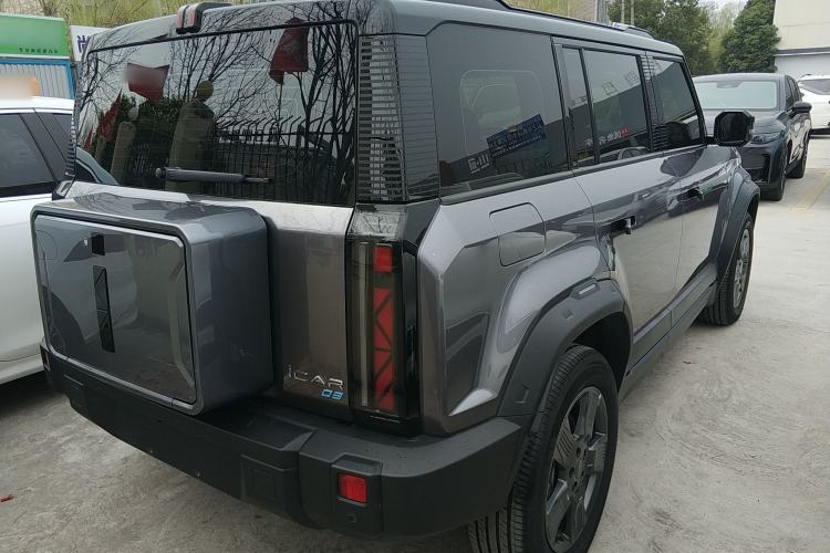 Used iCAR 03 2024 401km Two-Wheel Drive Standard Advanced Version Rear Right 45 Deg