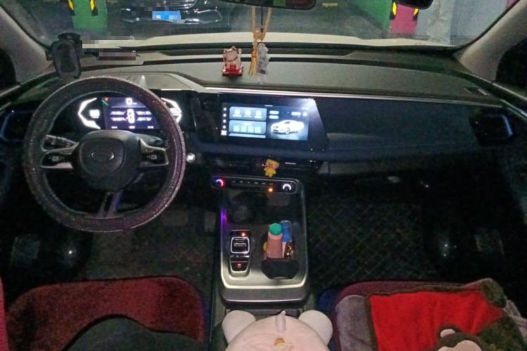 Used GAC Trumpchi GS3 2023 Shadow Speed 270T Enjoyment Edition Center Console