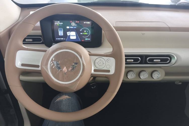 Used Wuling Hongguang MINIEV 2024 3rd Generation 215km Youth Edition