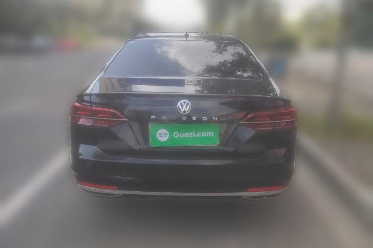 Used Volkswagen Phideon 2016 380TSI Two-Wheel-Drive Luxury Edition
