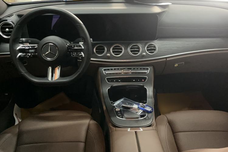 Used Mercedes-Benz E-Class 2022 Revised Version E 300 L Sport Luxury Edition
