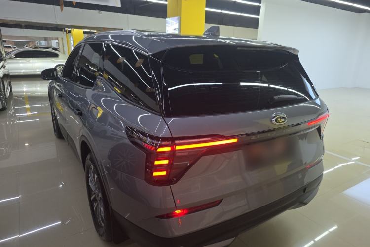 Used Ford Edge 2025 Escape L 2.0T EcoBoost Two-Wheel Drive 7-Seater Luxury Model
