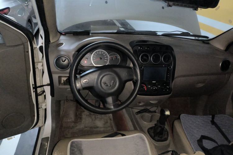 Used Wuling Hongguang 2010 1.4L Standard Version
