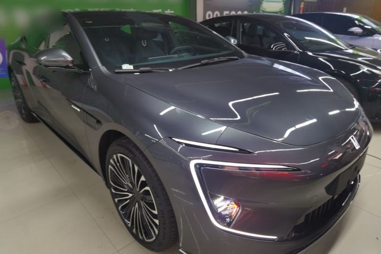 Used Avatr 12 2025 Updated Ultra All-Electric Four-Wheel Drive Exterior 1