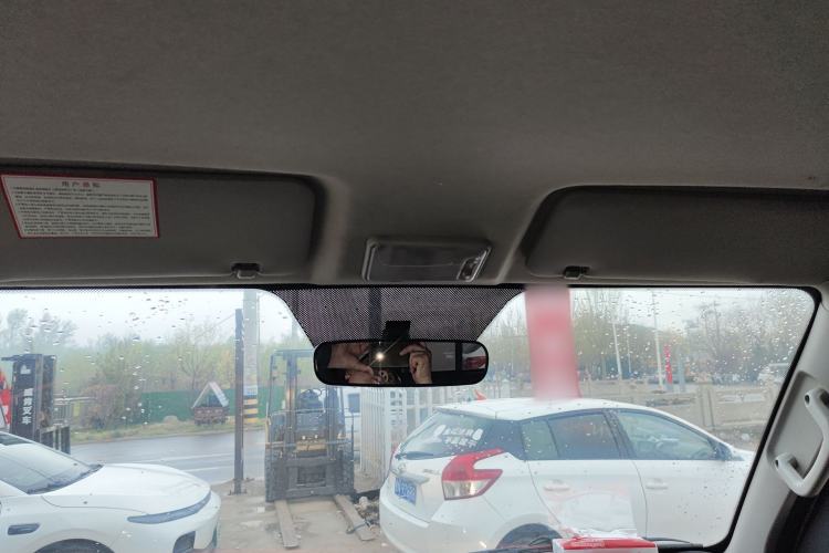 Used CHANGAN KUAYUE Zhe D5 2021 1.6L Standard Edition Double-Cab Flatbed with Dual Rear Wheels 3050mm Cargo Bed DAM16KL
