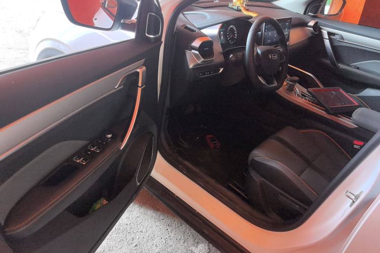 Used Geely Auto Coolray 2023 1.5T DCT Platinum Edition
