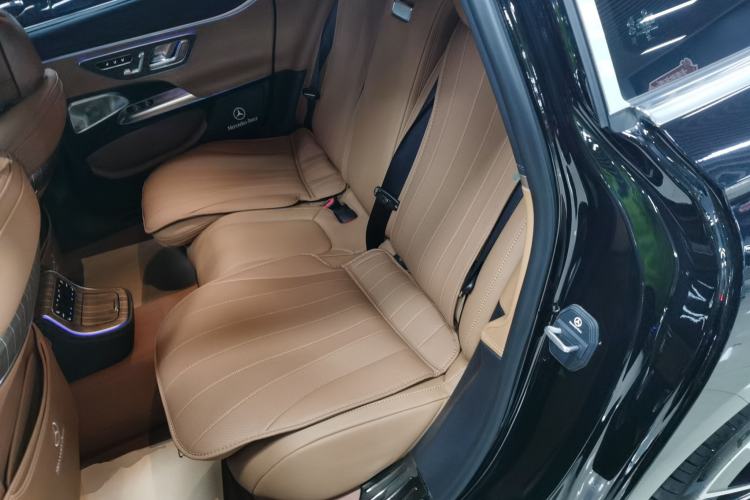 Used Mercedes-Benz E-Class 2025 Facelift E 300 L Premium Edition
