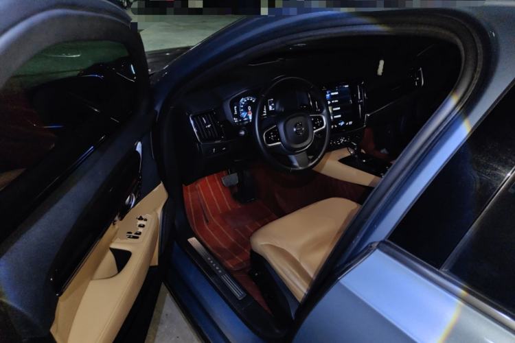 Used Volvo S90 2019 T4 Zhiyi Edition