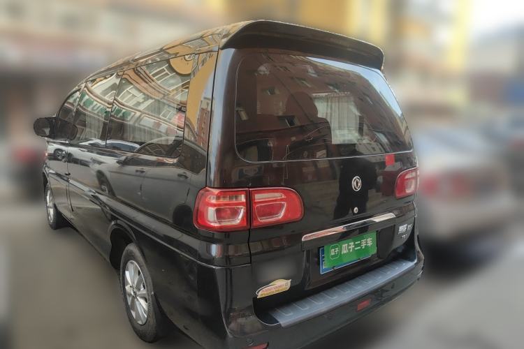 Used FORTHING Lingzhi 2018 M5L 1.6L 7-Seater Luxury Model
