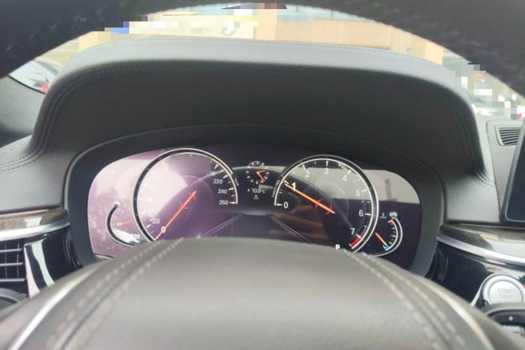 Used BMW 5 Series 2018 525Li M Sport Package