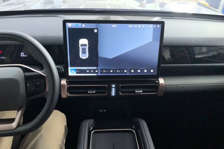 Used iCAR 03 2024 401km Two-Wheel Drive Standard Edition Center Console