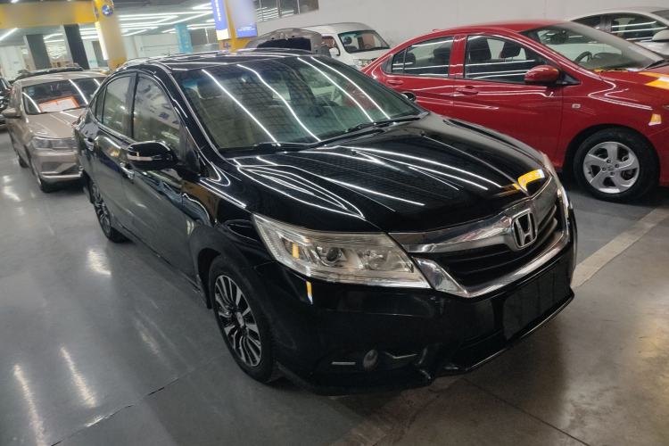 Used Honda Crider 2013 1.8L automatic luxury edition