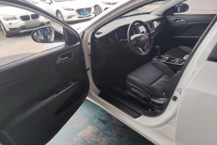 Used Hyundai Mistra 2014 1.8L Automatic Smart GLS