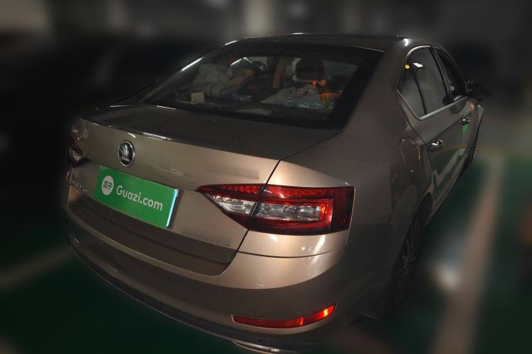 Used Skoda Octavia 2018 TSI230 DSG Luxury Edition