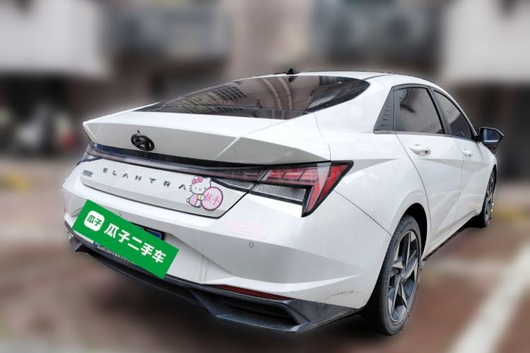 Used Hyundai Elantra 2022 1.5L CVT LUX Prestige Edition
