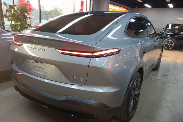 Used ONVO L60 2024 60 kWh All-Wheel Drive
