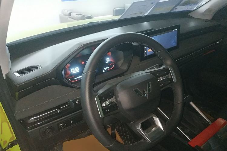 Used Wuling Alvez 2022 1.5L CVT Comfort Edition