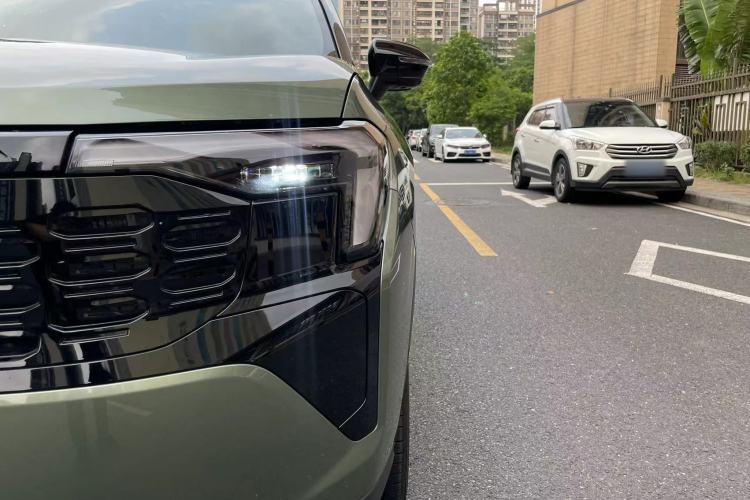 Used Ford Equator Sport 2025 EcoBoost 170 Prestige PLUS Exterior 9