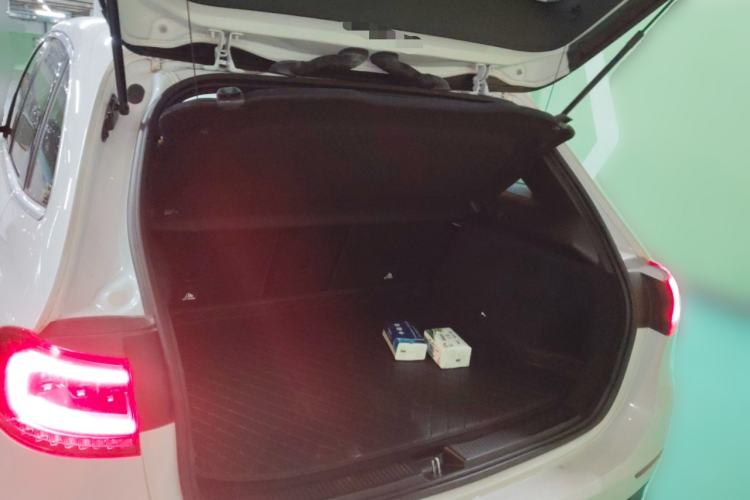 Used Mercedes-Benz B-Class 2020 B 200 Sport Edition Trunk