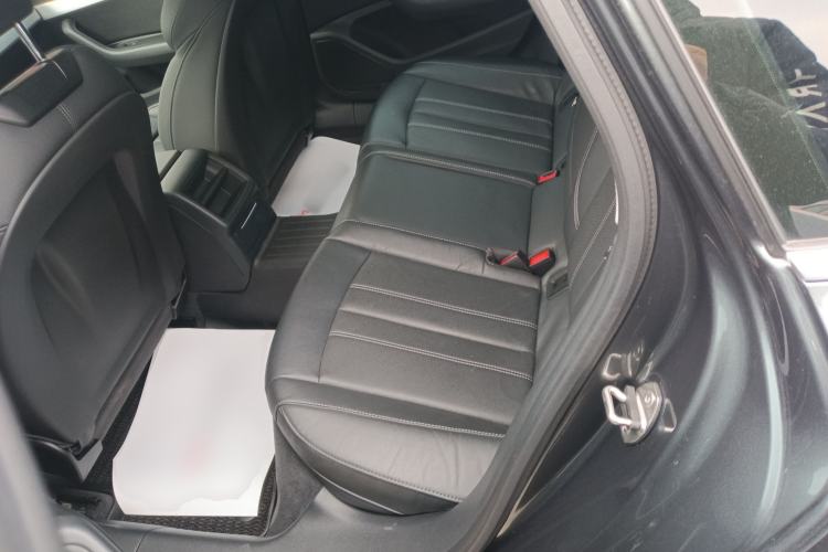 Used Audi A4L 2020 40 TFSI Fashion Dynamic Model
