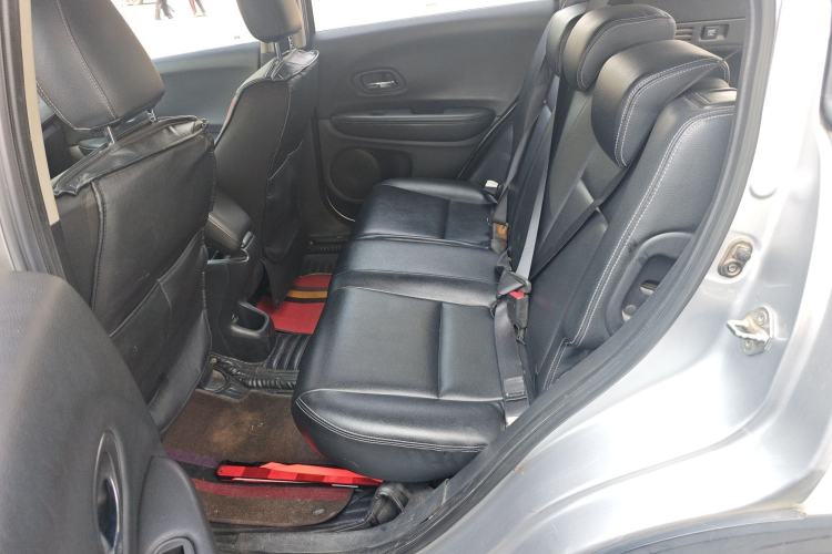 Used Honda Vezel 2015 1.5L CVT two-wheel drive Comfort trim Left Rear Seat