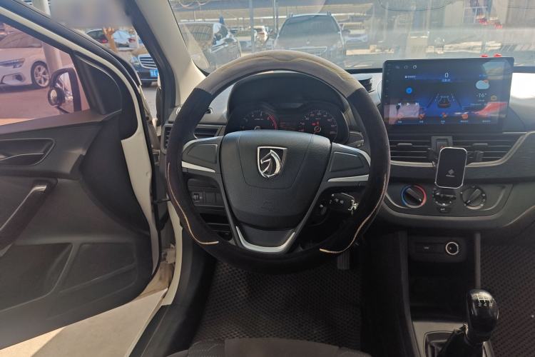 Used Baojun 310 2016 1.2L manual Comfort trim level
