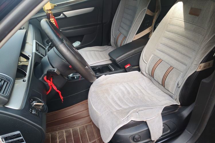 Used Volkswagen Magotan 2013 1.8TSI Premier Model Left Front Seat