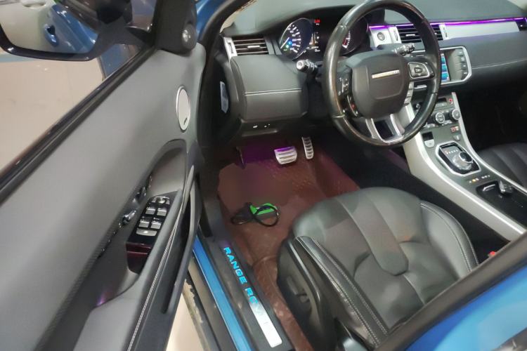 Used Land Rover Range Evoque 2014 2.0T 5-Door Ignite Edition Driver Seat