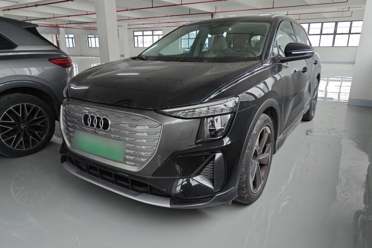 Used Audi Q5 e-tron 2023 40 e-tron Starry Edition Mecha Kit