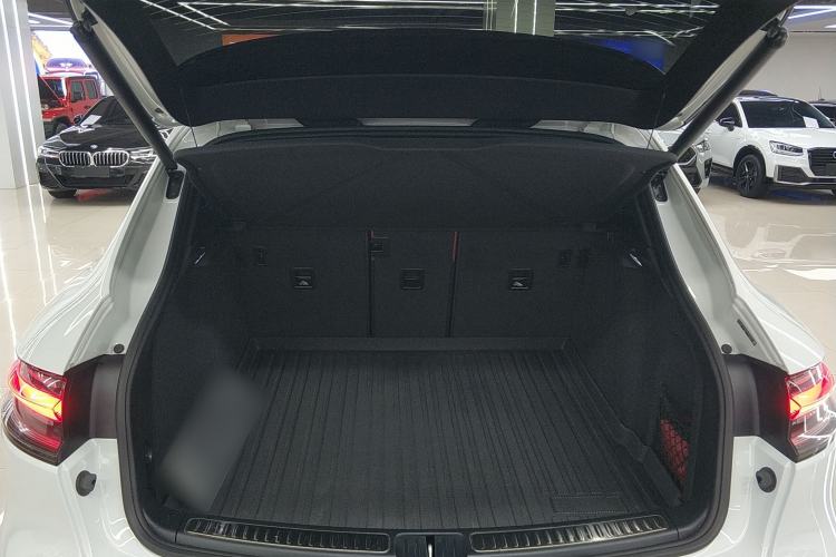 Used Porsche Macan 2023 Macan 2.0T Trunk