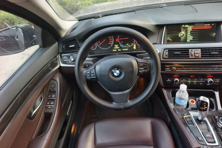 Used BMW 5 Series 2014 525Li Luxury Design Package