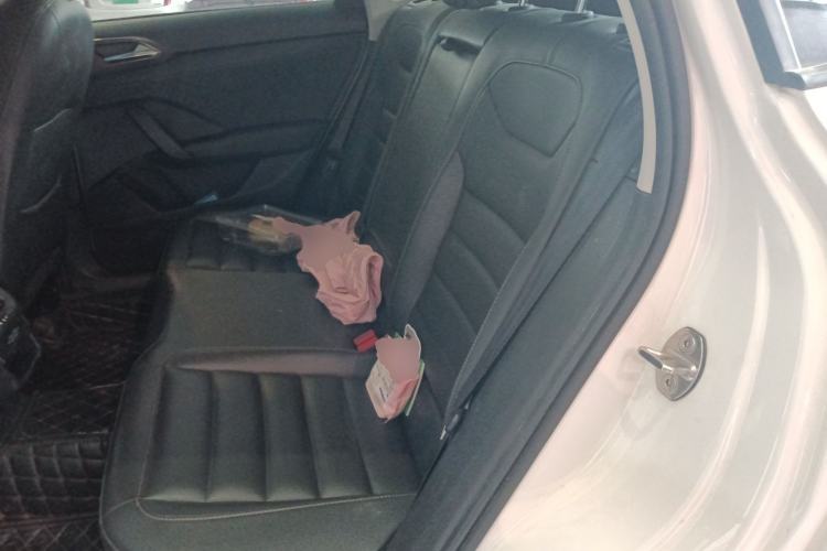 Used Volkswagen Tharu 2020 280TSI Two-Wheel Drive Comfort Edition China VI Standard Left Rear Seat