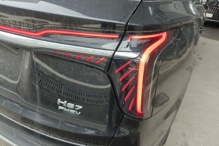 Used Hongqi HS7 PHEV 2024 2.0T PHEV Four-Wheel Drive Flagship Edition 6 Seats
