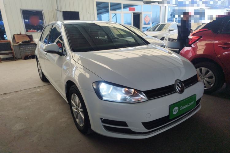 Used Volkswagen Golf 2016 1.6L Automatic Fashion Model
