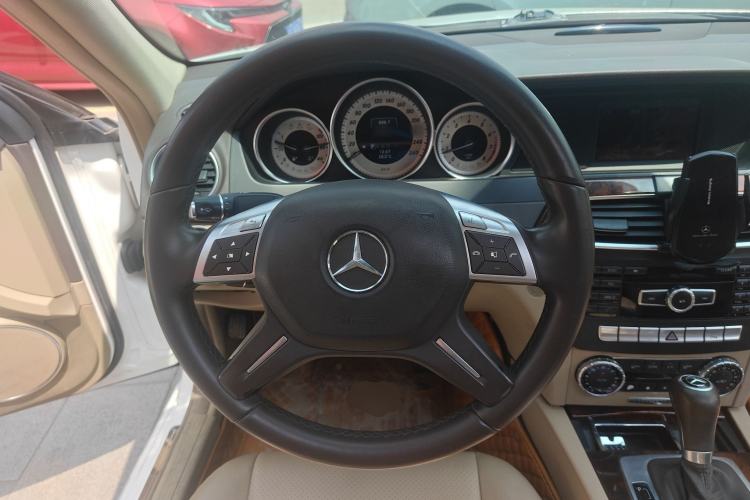 Used Mercedes-Benz C-Class 2013 C 260 CGI Elegant Model
