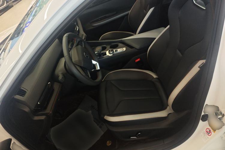 Used CHANGAN UNI-V 2023 1.5T Premium Model Left Front Seat