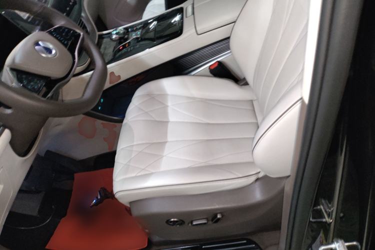 Used Denza D9 2022 DM-i 970 Four-Wheel Drive Flagship Model Left Front Seat